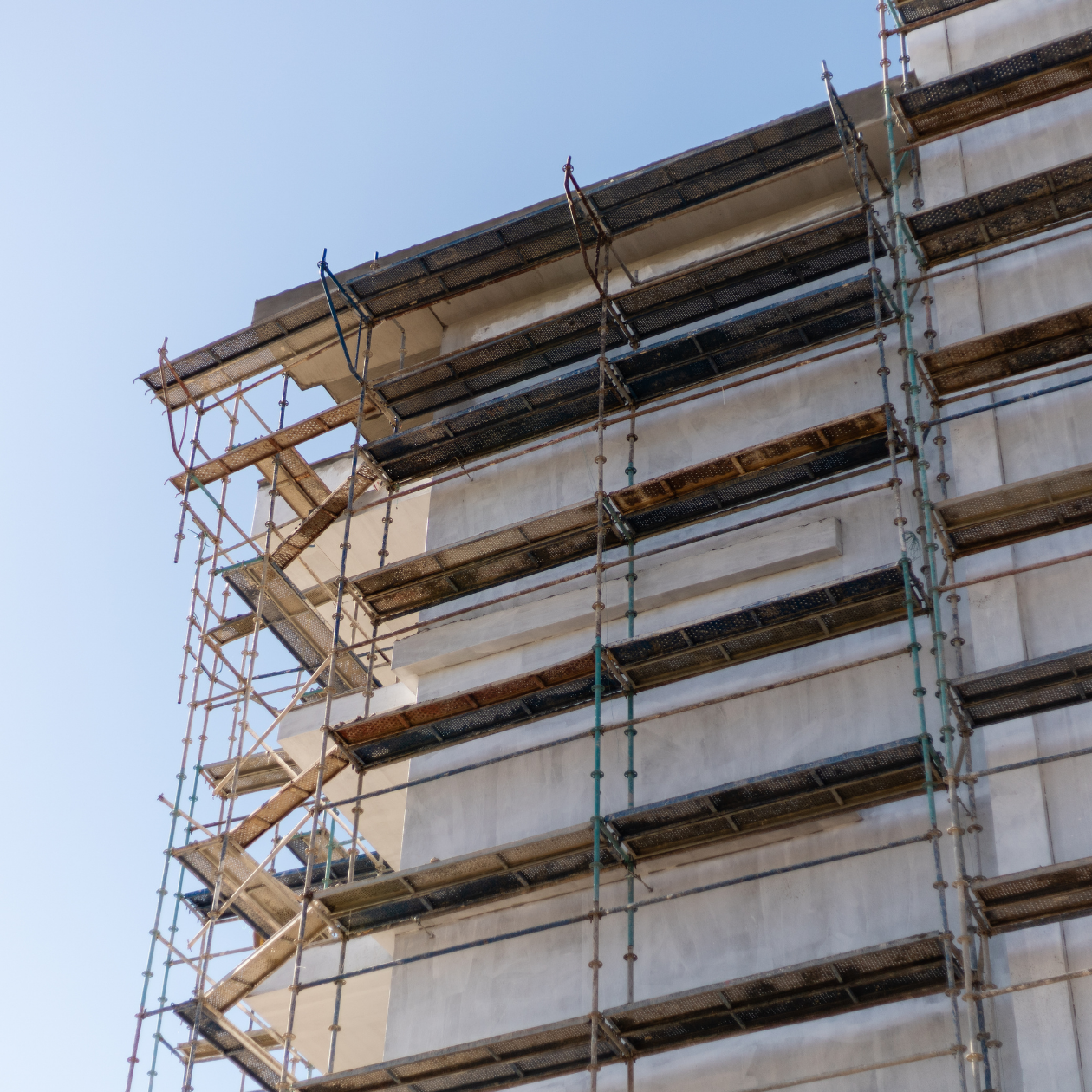 Scaffolding for Commercial Renovation in Pittsburgh | Solid Platforms